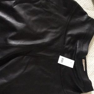 I am  selling a beautiful,new,leather circle skirt